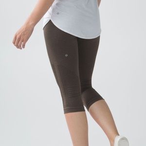 Lululemon crop leggings
